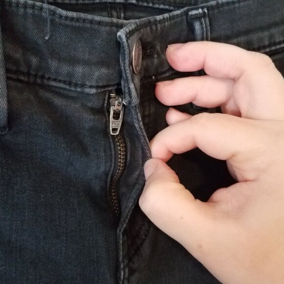 GRLFRND Candice Women's 27 Distressed Black Jeans Denim Cotton Elastane - Picture 4 of 11